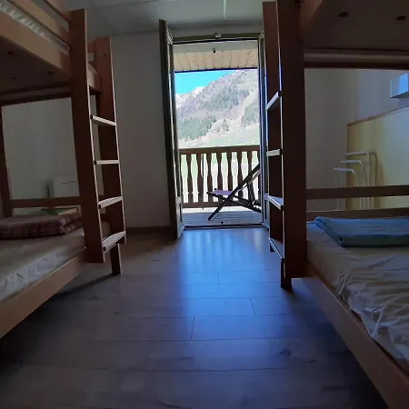 Centre De Le Hameau Rollot אורחן