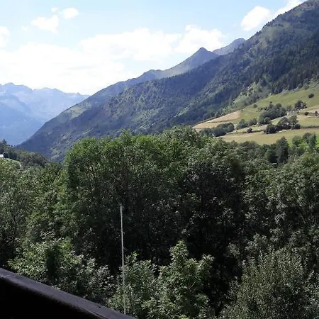 אורחן Centre De Le Hameau Rollot בארג'ס