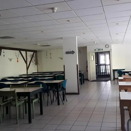 Centre De Le Hameau Rollot אורחן